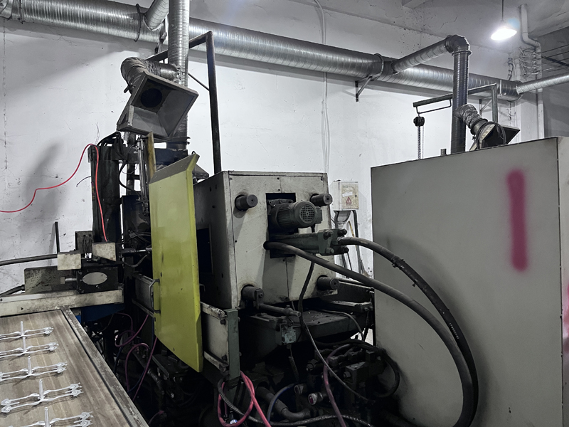 Perché le luci sono sempre accese nei laboratori di Jinhua Hanjia?