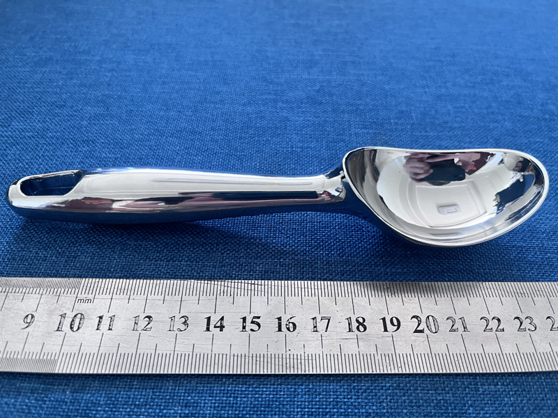 In che modo la pallina per gelato di alta qualità appena lanciata da Hanjia offre piacere e senso di freschezza agli utenti?